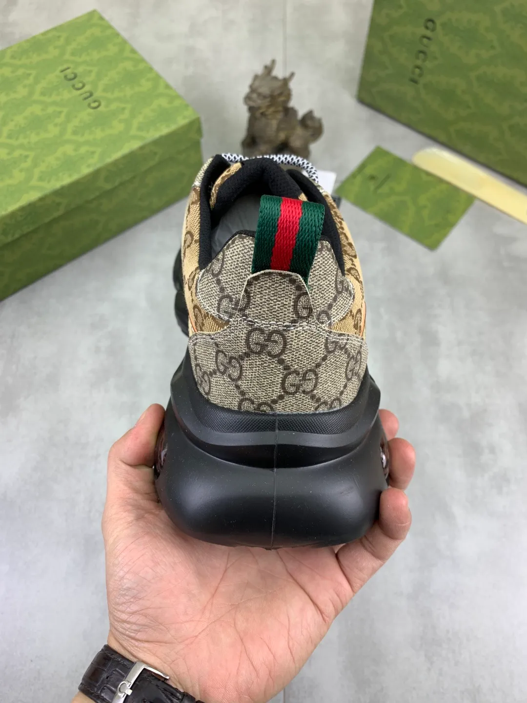 Men's men's shoes 💰P440💰 [New model] (GUCCI) official website's latest 🎁🎁casual and fashionable men's shoes 👟, hot style 💥 style is simple and elegant, exclusive for trendy men. Unique official website's latest brand double G elements Original 👑Gucci decoration, fashionable and generous, the fabric is original frosted calfskin✅Fully imported first-layer pigskin lining, the official website specifies wear-resistant, lightweight original rubber casual outsole, the classic model is taken in real life🎬38-44 4️⃣ colors available
